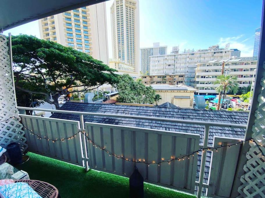 Seashore Waikiki Studio 1 Block From A Beach No Resort Fees Honolulu Luaran gambar